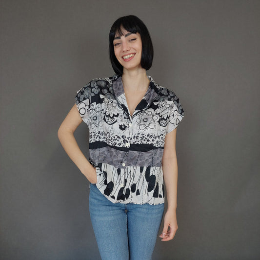 VIN-BLO-27257 Vintage πουκάμισο λευκό-μαύρο S-M