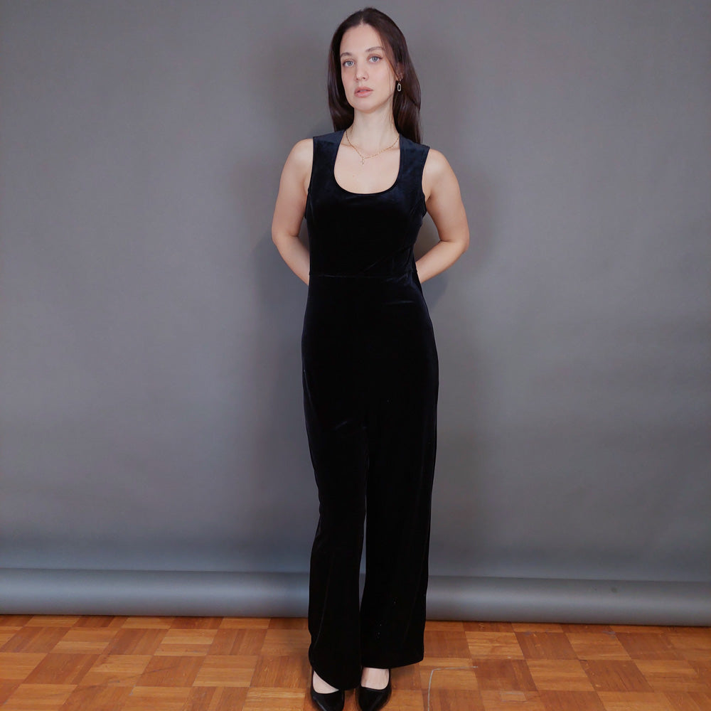 VIN-DR-33292 Vintage ολόσωμη φόρμα βελουτέ μαύρη S-M