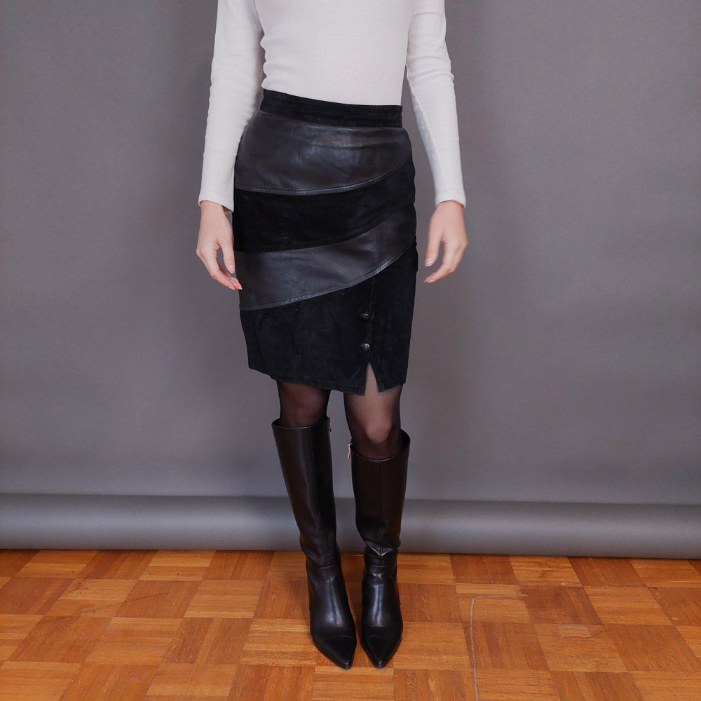 VIN-SKI-32963 Vintage δερμάτινη φούστα μαύρη S